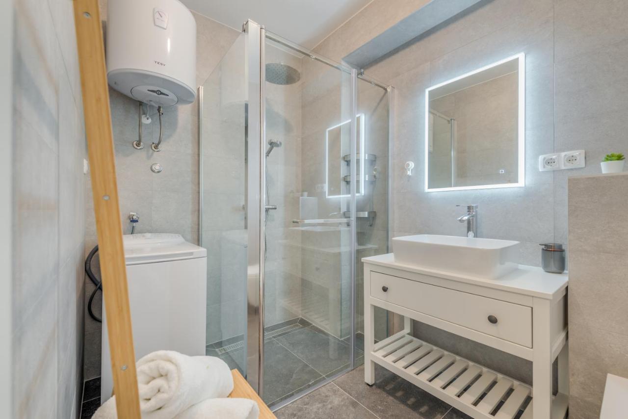 New And Chic Place Near Old Town Of Трогир Экстерьер фото