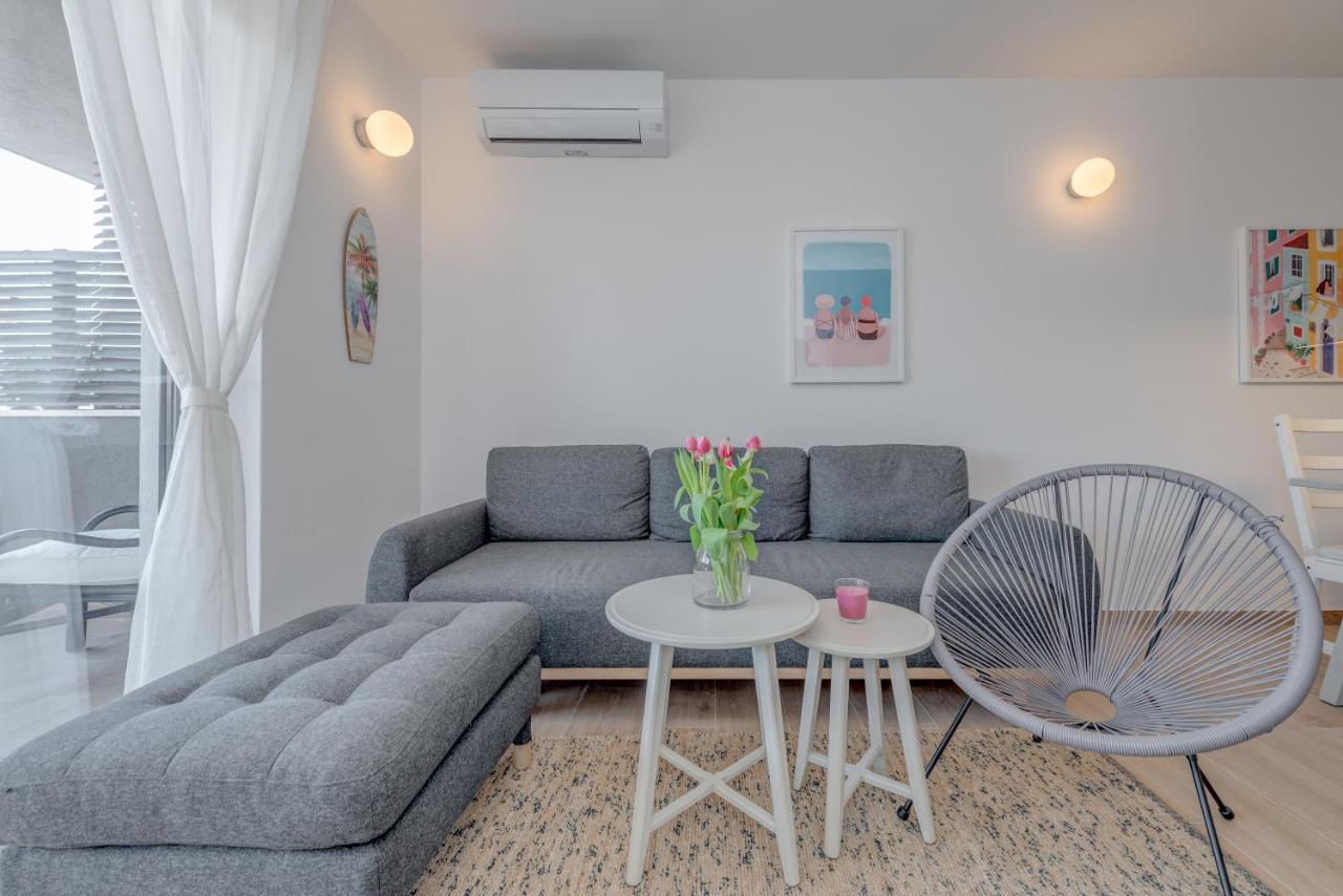 New And Chic Place Near Old Town Of Трогир Экстерьер фото